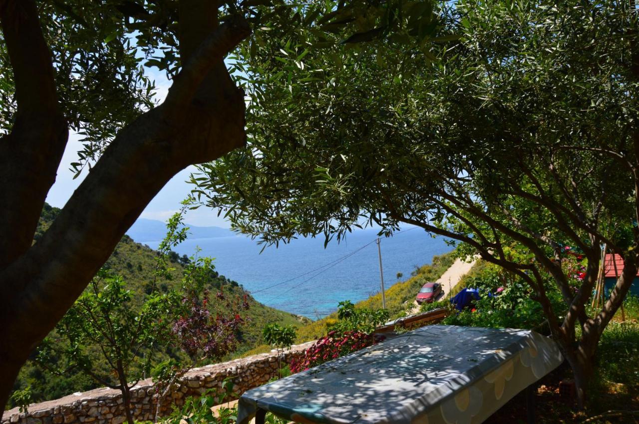 Mirror Beach Ksamil - Vila Zervo Sarande Exterior photo